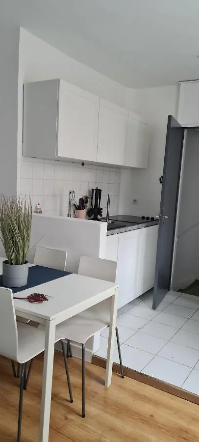 Appartement Noah Arcueil 0*,